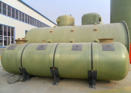 点击查看详细信息<br>标题：卧式玻璃钢储罐 阅读次数：2013