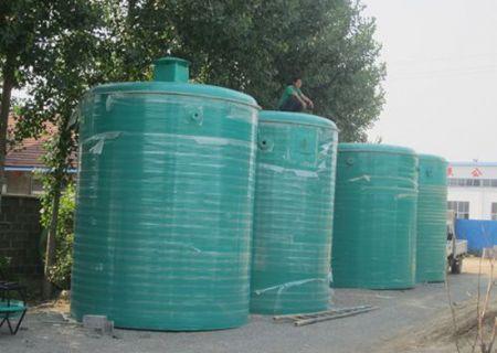 点击查看详细信息<br>标题：压力内循环水处理专用罐 阅读次数：2117